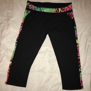 Fabletics Capri leggings